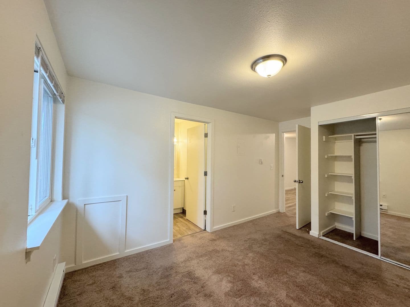 Tacoma Apartment: 3015 North Highland Street