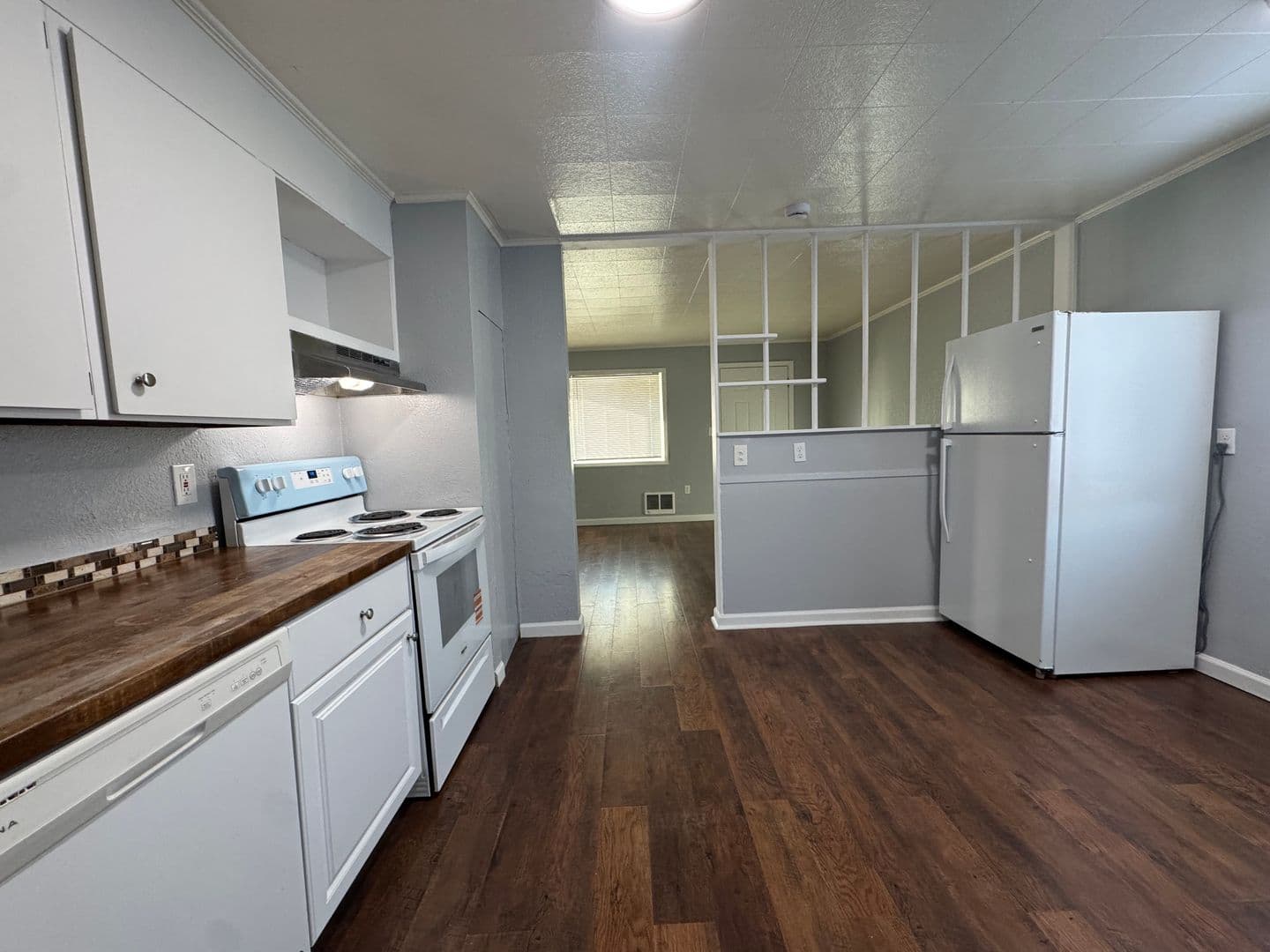Lakewood Apartment: 14503-14521 70th Ave. Ct. SW
