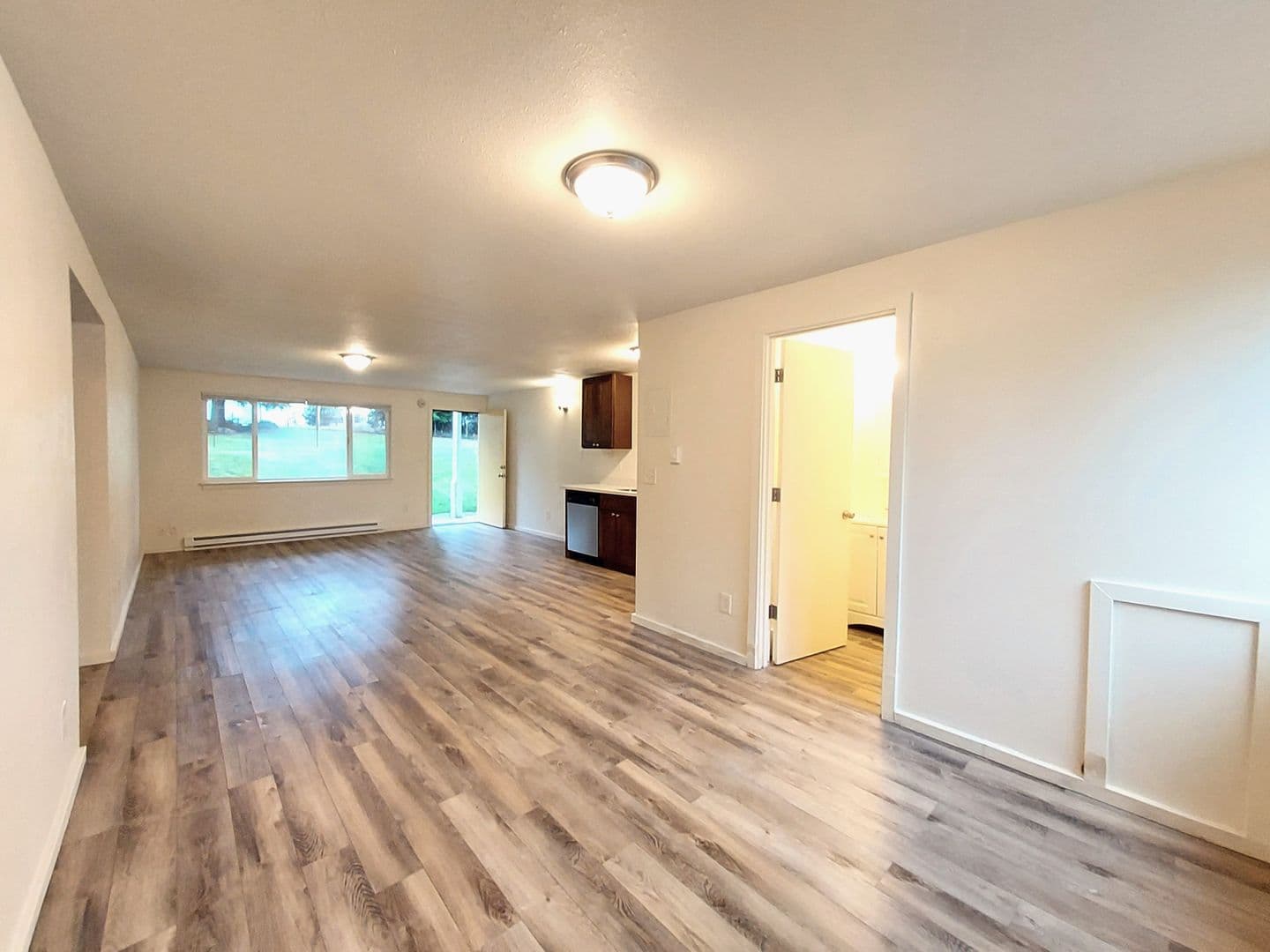 Tacoma Apartment: 3015 North Highland Street