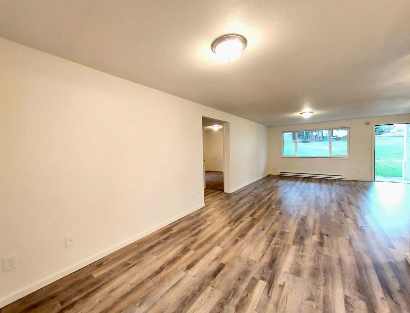 Tacoma Apartment: 3015 North Highland Street