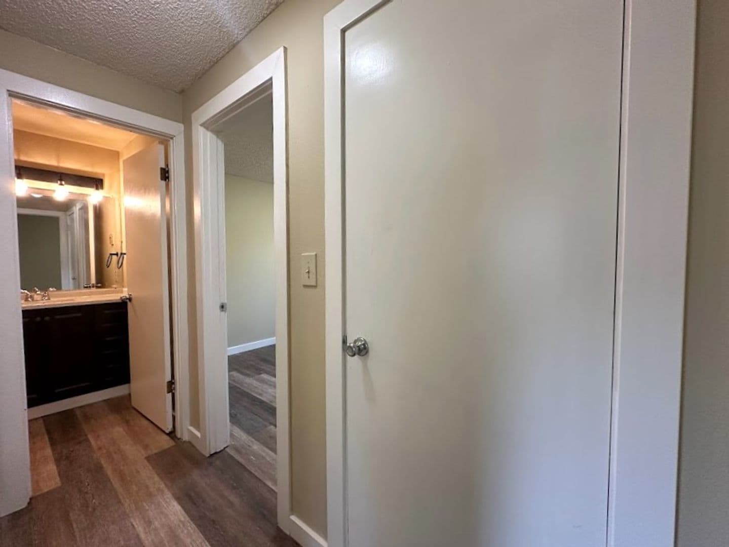 Spanaway Apartment: 102 160th St S