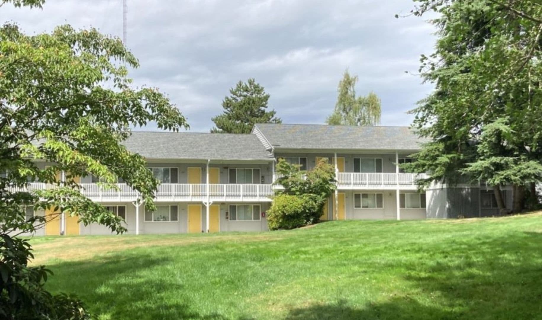 Tacoma Apartment: 3015 North Highland Street