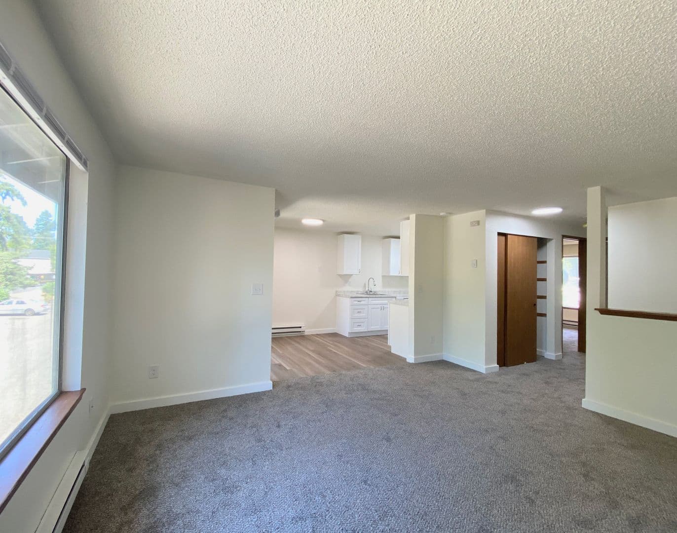 Lakewood Apartment: 12615 -12623 Lincoln Ave SW