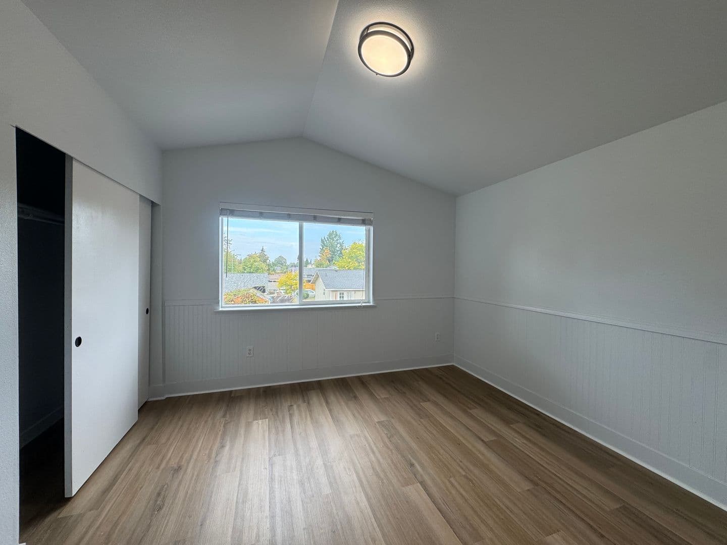 Tacoma House: 2009 E 38th St