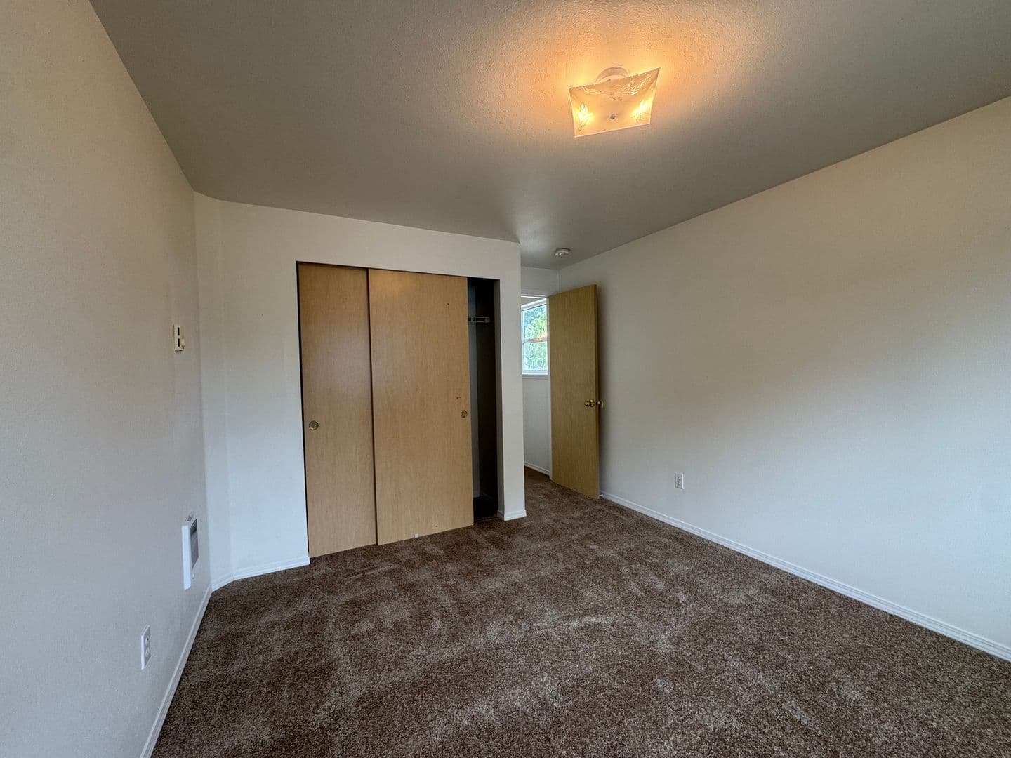 Milton House: 610 11th Ave