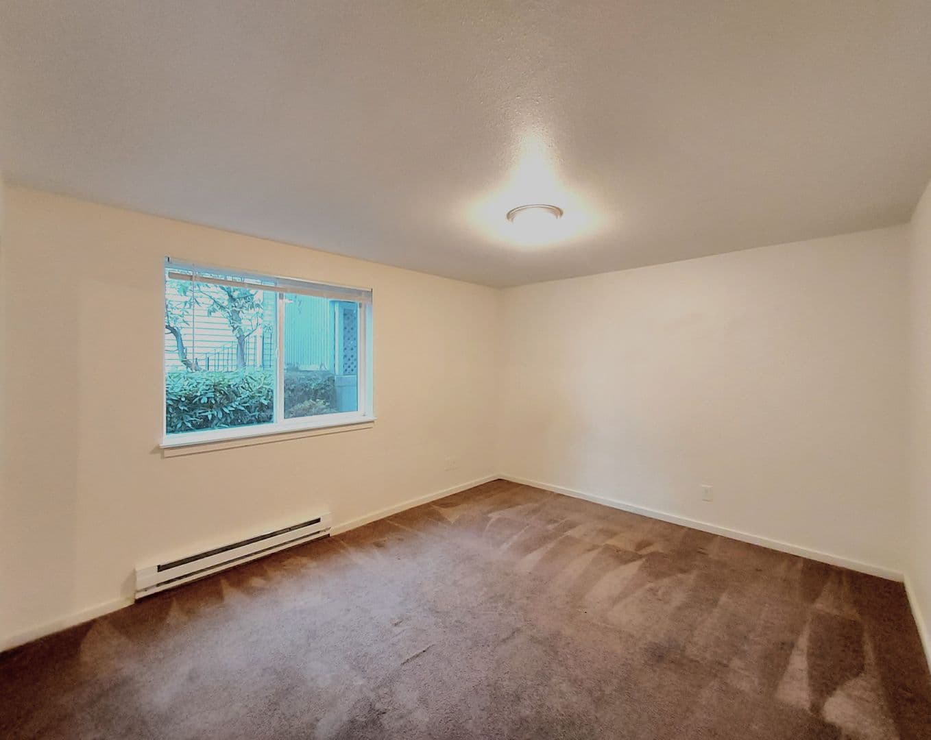 Tacoma Apartment: 3015 North Highland Street