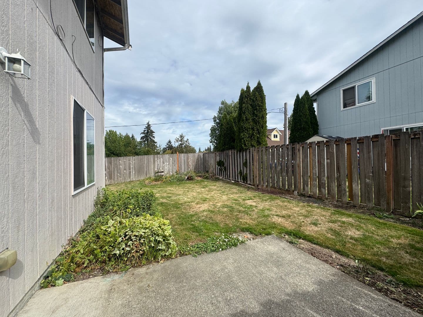Milton House: 610 11th Ave