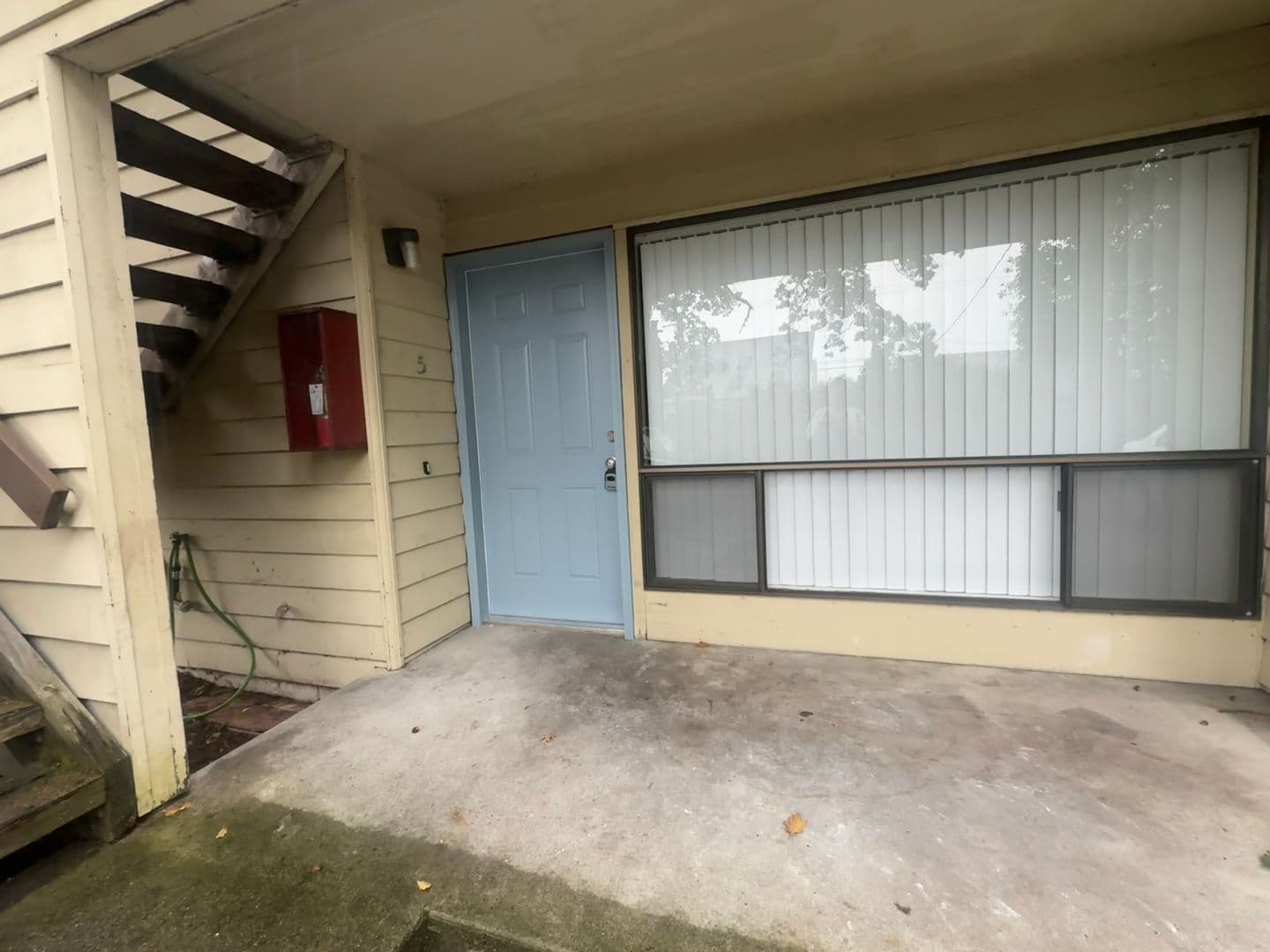 Lakewood Apartment: 5925 99th Street SW