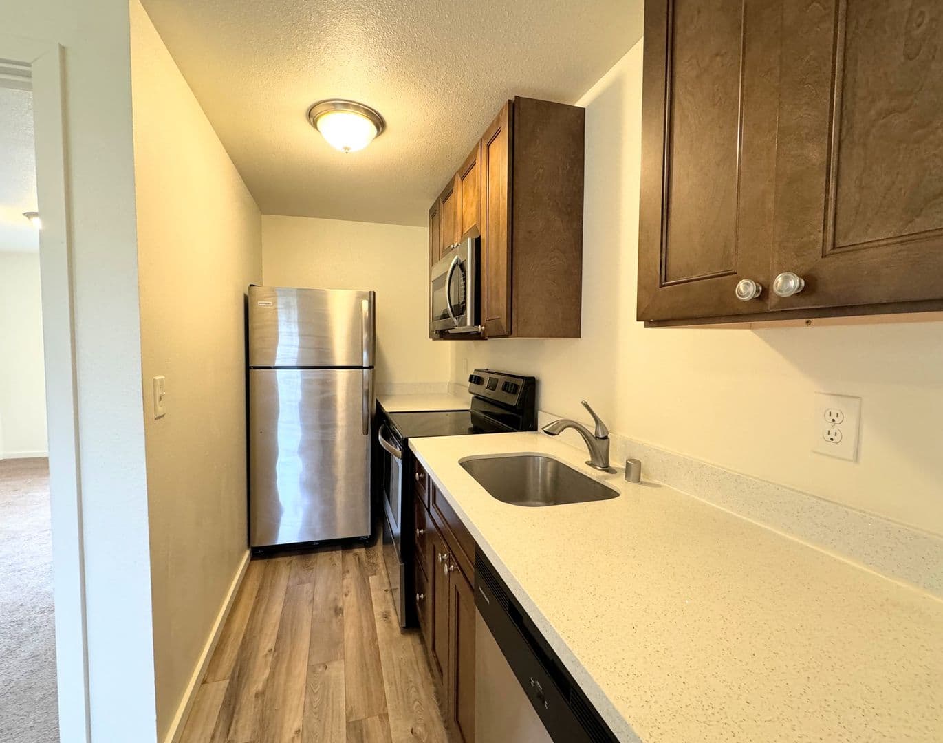 Tacoma Apartment: 3015 North Highland Street