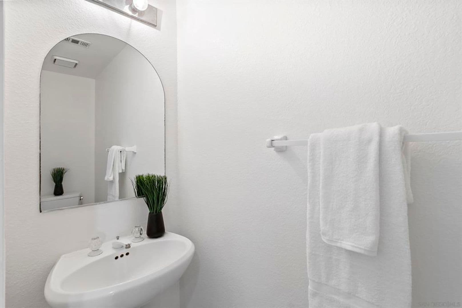 Imperial Beach Condo: 1362 Seacoast Dr. Unit B