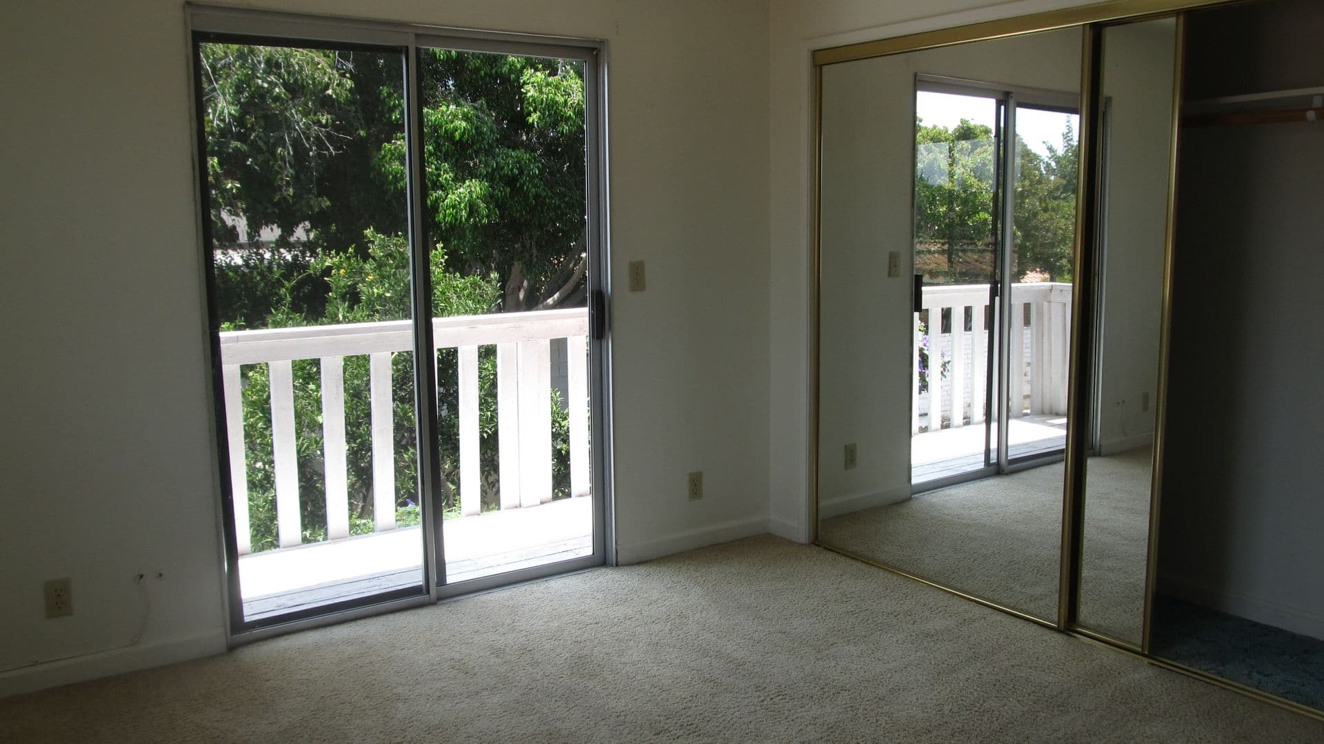 Imperial Beach House: 1172 Louden lane