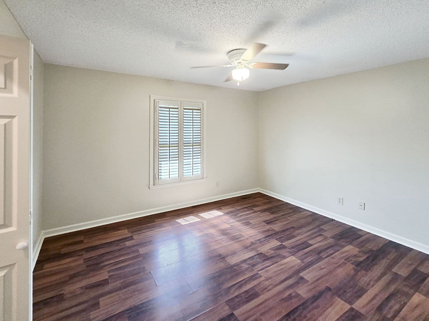 Huntsville House: 119 Wind Rush Road