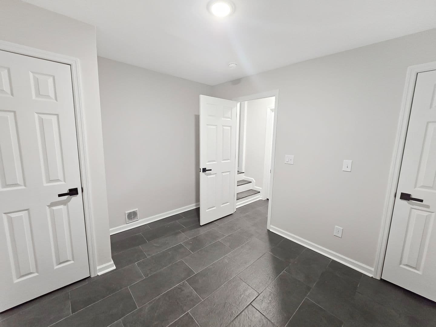 Harvest House: 674 Harvest Road