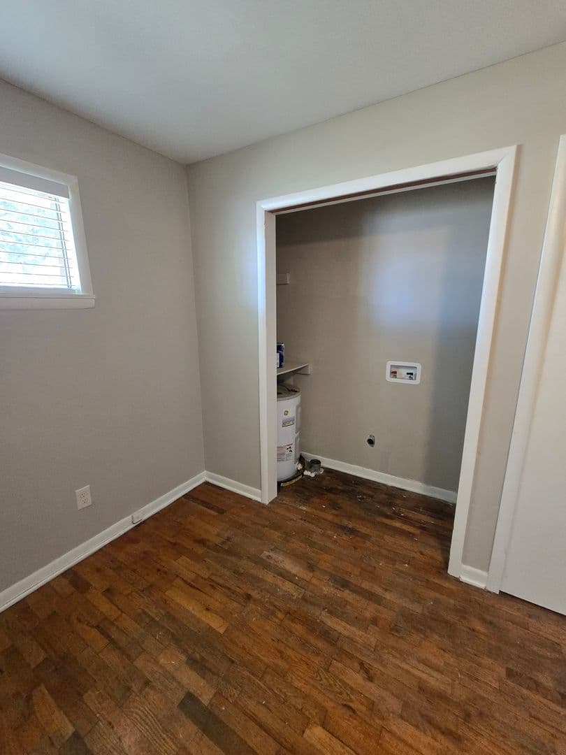 Huntsville Apartment: 801 Maysville Road