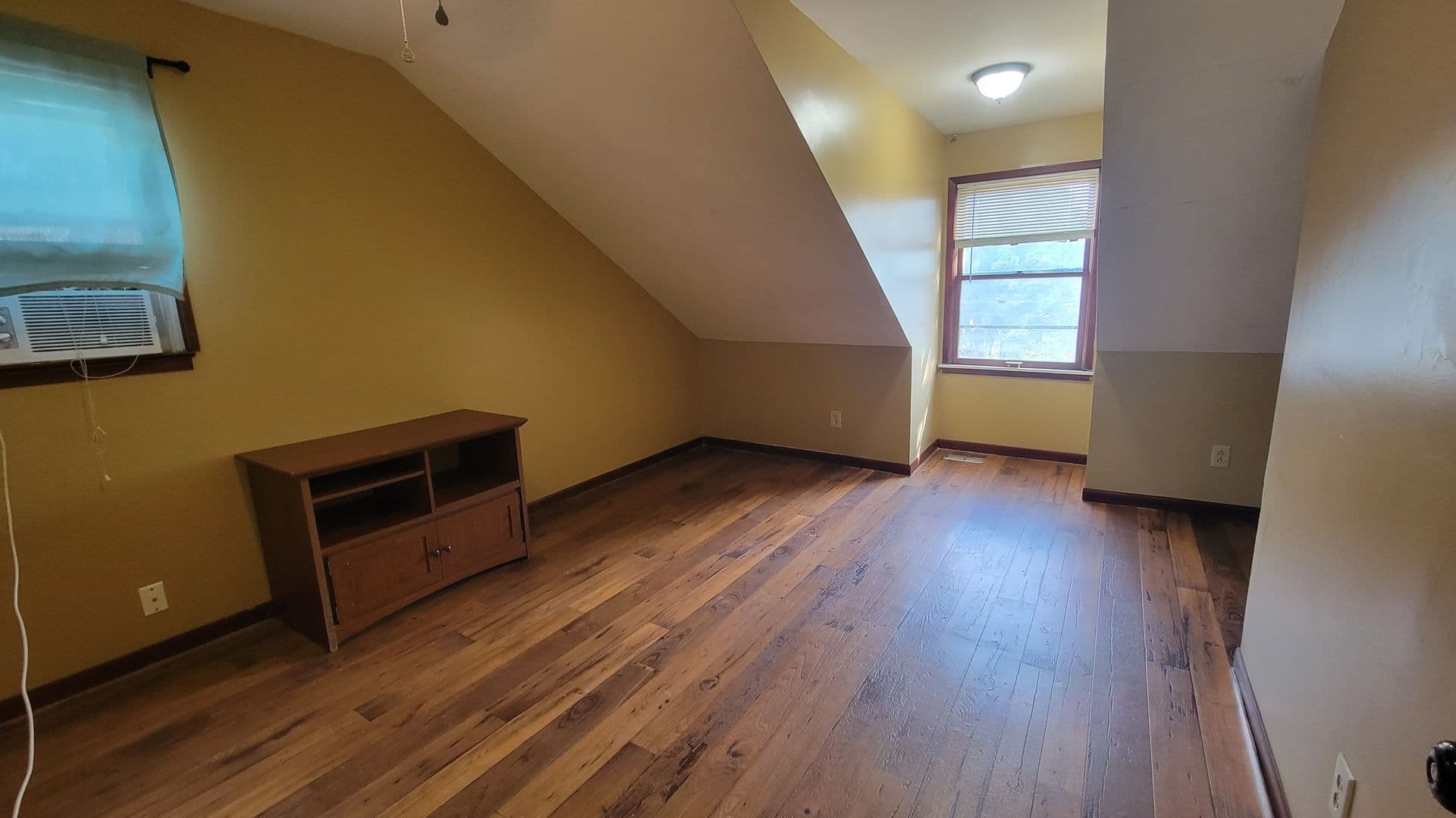 Huntsville Apartment: 803/805 McKinley Avenue