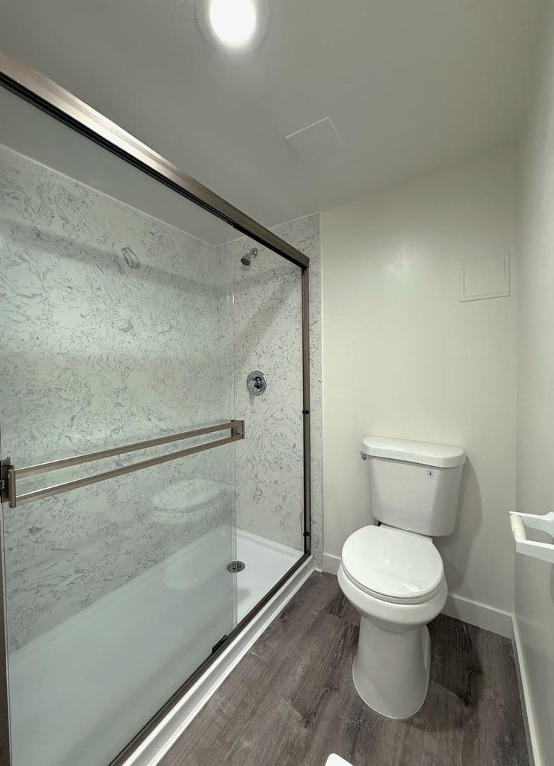 SEATTLE Apartment: 1215 E SPRING ST