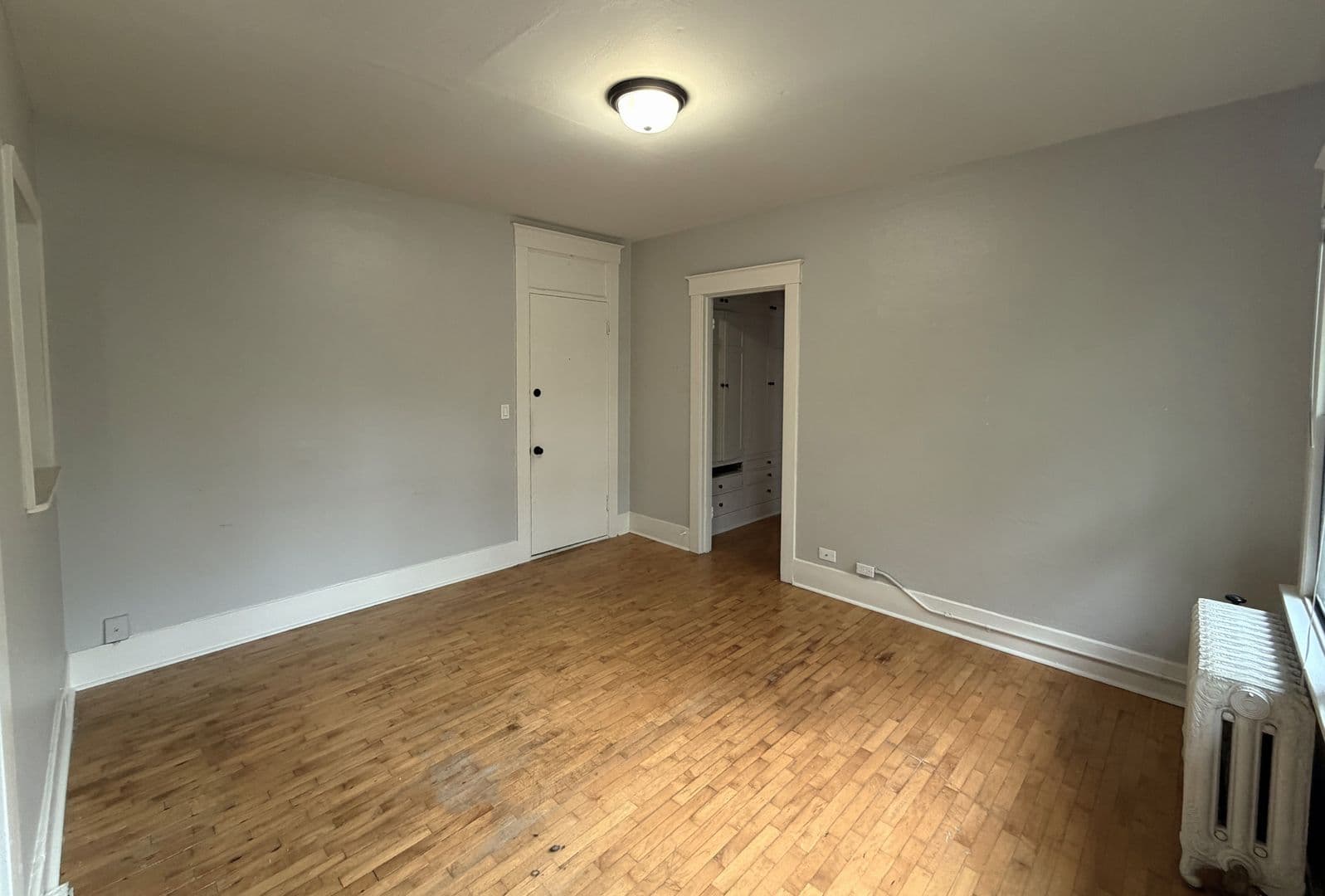 Tacoma Apartment: 629 St Helens Ave
