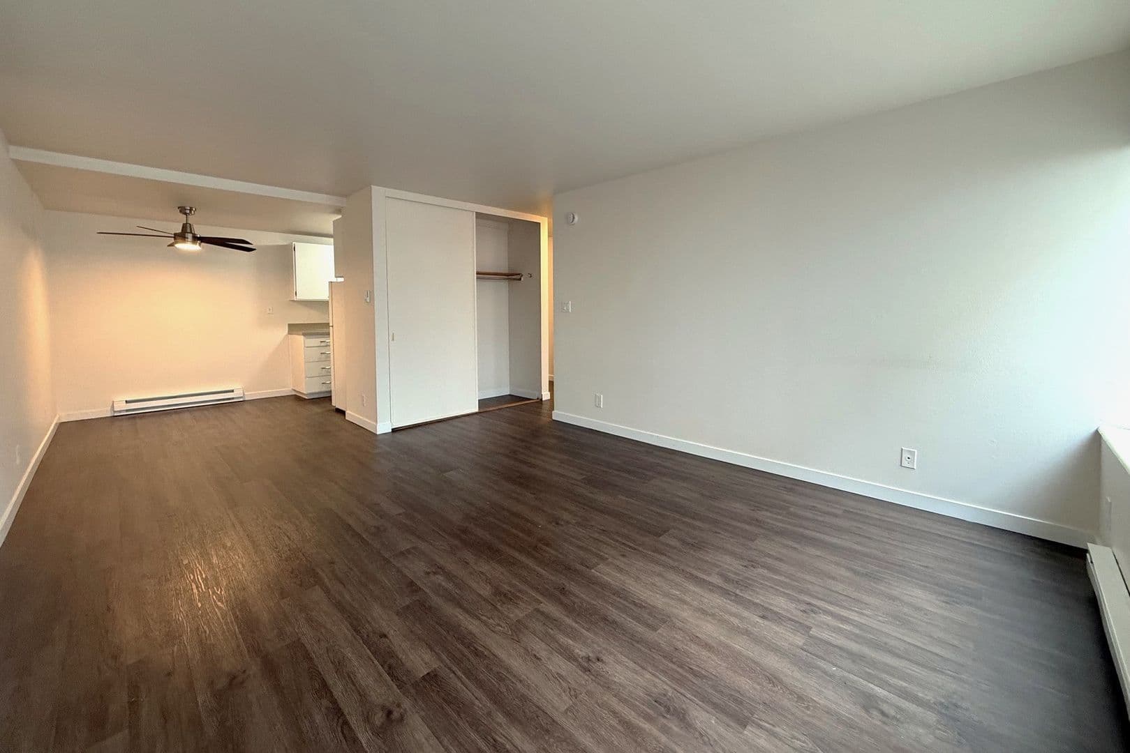 Seattle Apartment: 4225 11th Ave NE