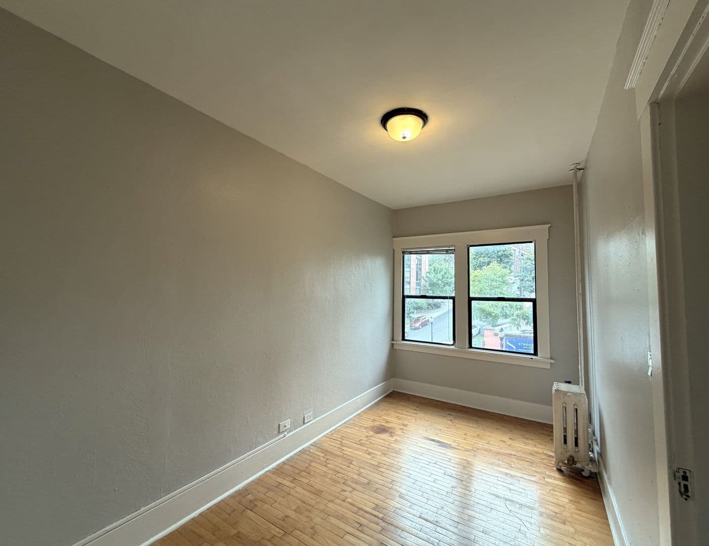 Tacoma Apartment: 629 St Helens Ave