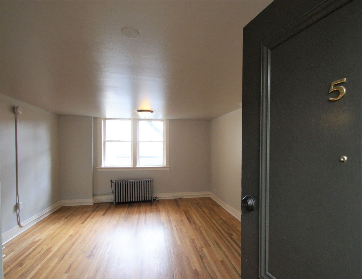 Tacoma Apartment: 629 St Helens Ave
