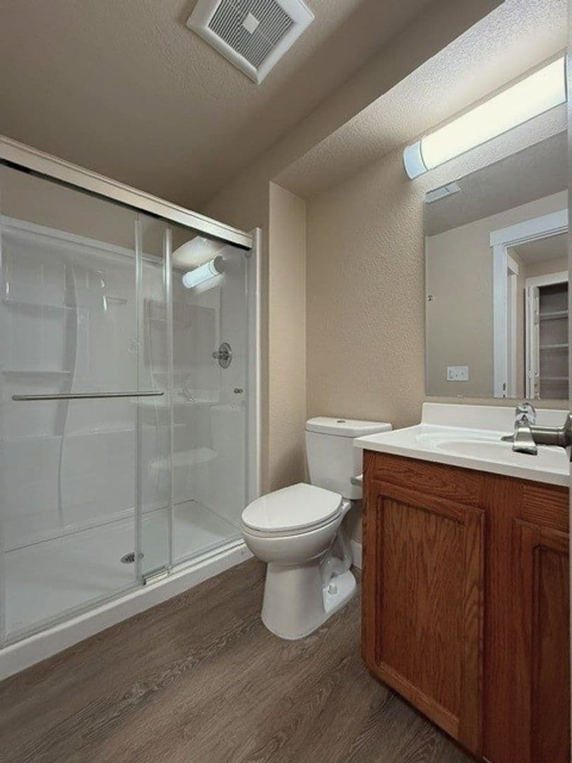 Seattle Apartment: 13732 Midvale Ave N