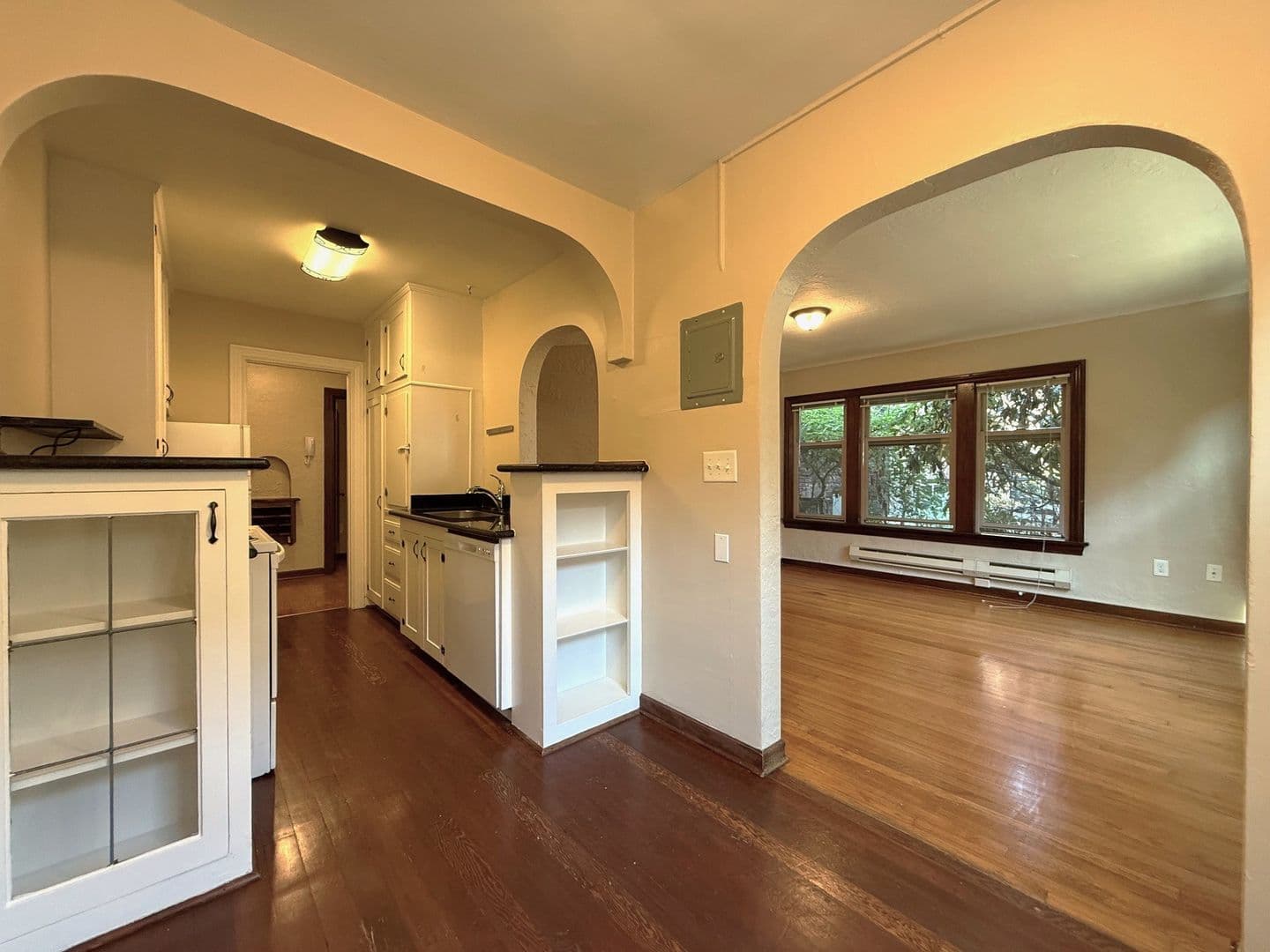 SEATTLE Apartment: 2032 YALE AVE E