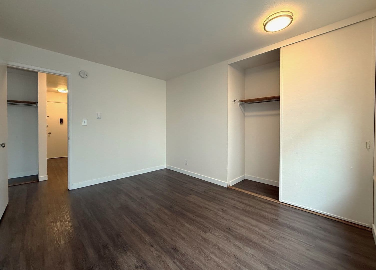 Seattle Apartment: 4225 11th Ave NE
