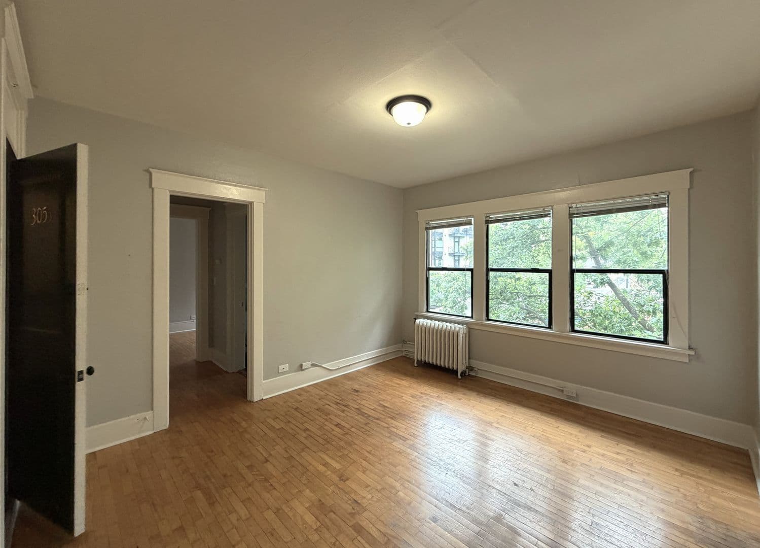 Tacoma Apartment: 629 St Helens Ave