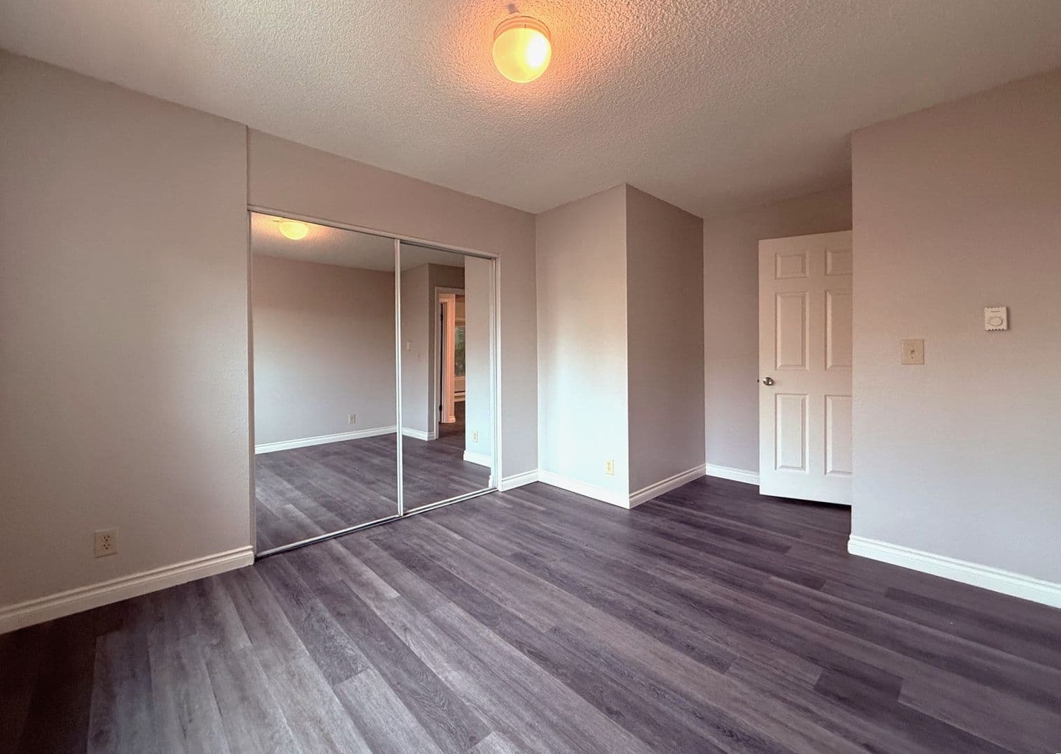 Seattle Apartment: 410 11th Ave