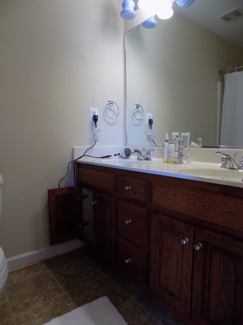 Ruther Glen Apartment: 7267 Sallie Collins Drive