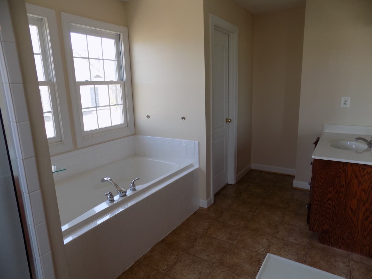 Ruther Glen Apartment: 7267 Sallie Collins Drive