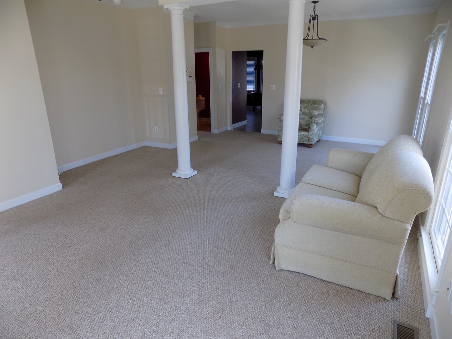 Ruther Glen Apartment: 7267 Sallie Collins Drive