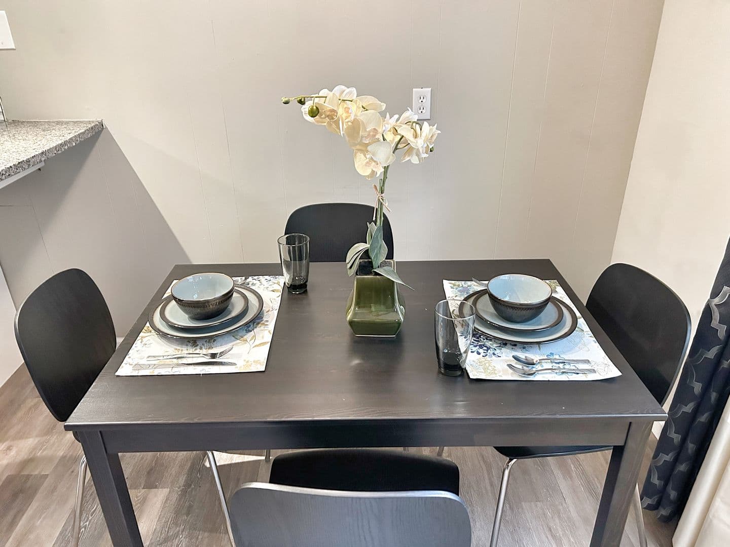 Storrs Apartment: 611 Middle Turnpike
