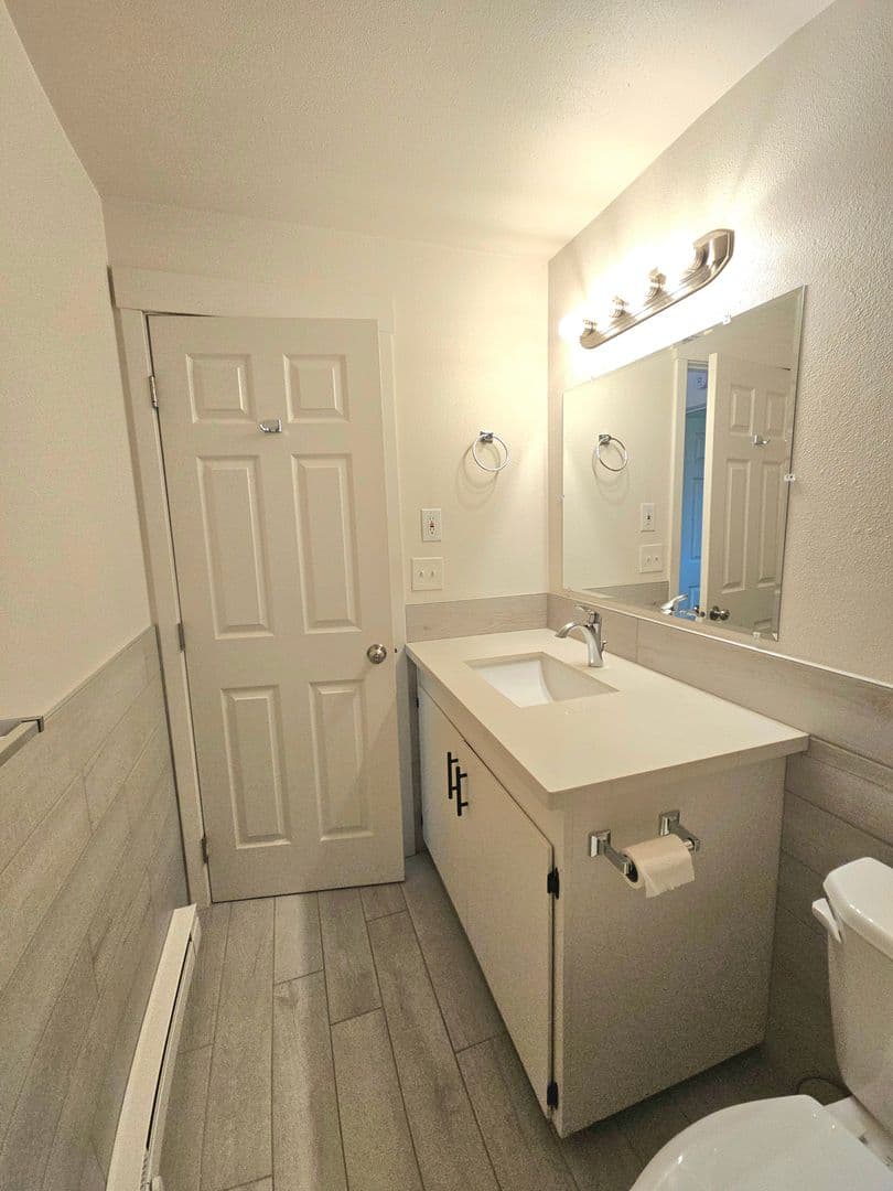 Eatonville Apartment: 40410 Meridian East - 9