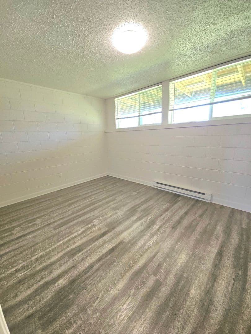 Eatonville Apartment: 40410 Meridian East - 9