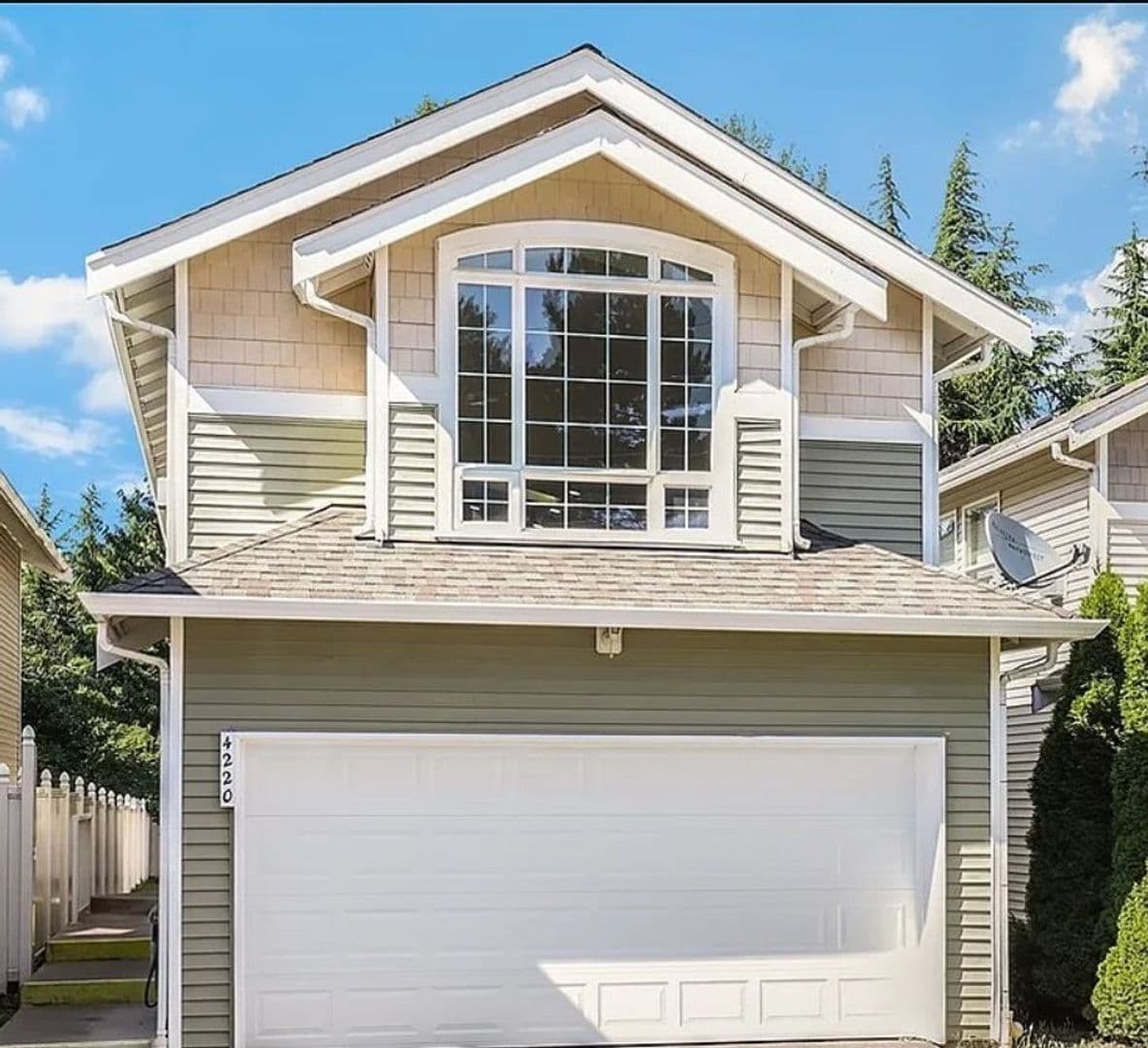 Tukwila House: 4220 S 116th Street