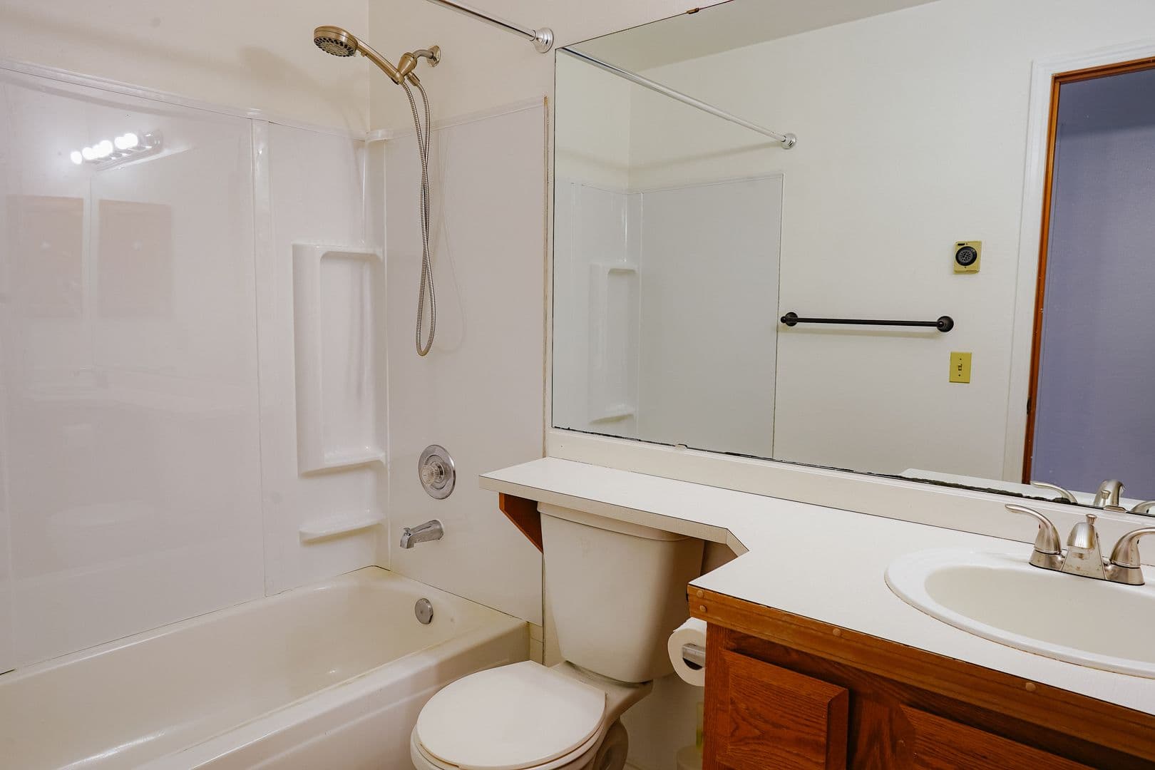 Federal Way House: 35924 18th Ave SW.