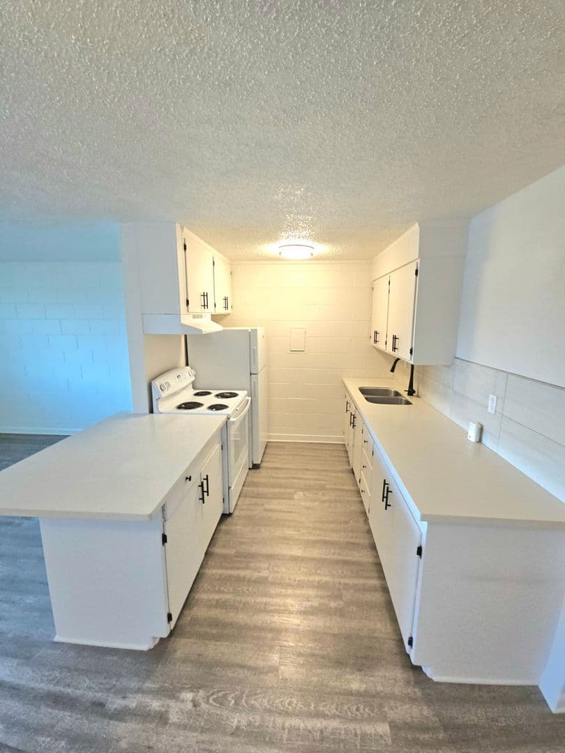 Eatonville Apartment: 40410 Meridian East - 9