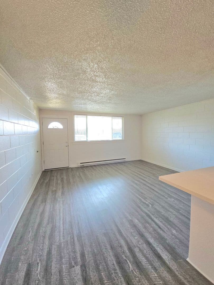 Eatonville Apartment: 40410 Meridian East - 9