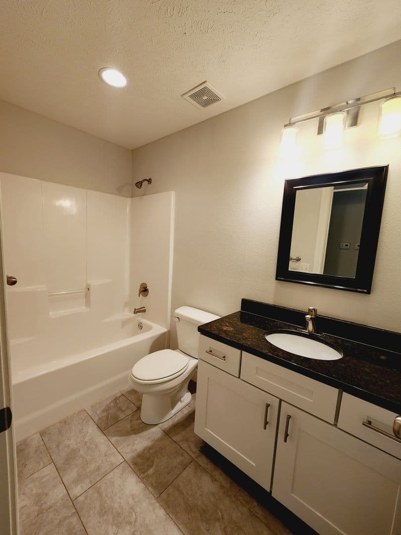 Springfield House: 5040 E. Hedgerow Dr.