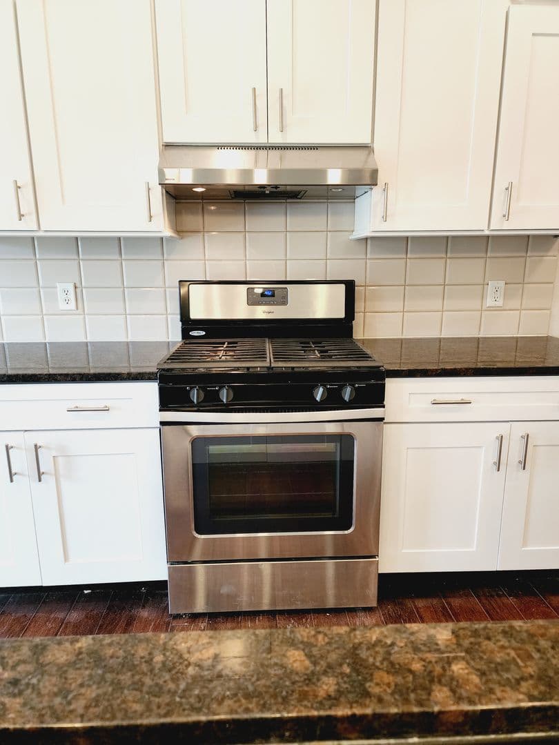 Springfield House: 5040 E. Hedgerow Dr.