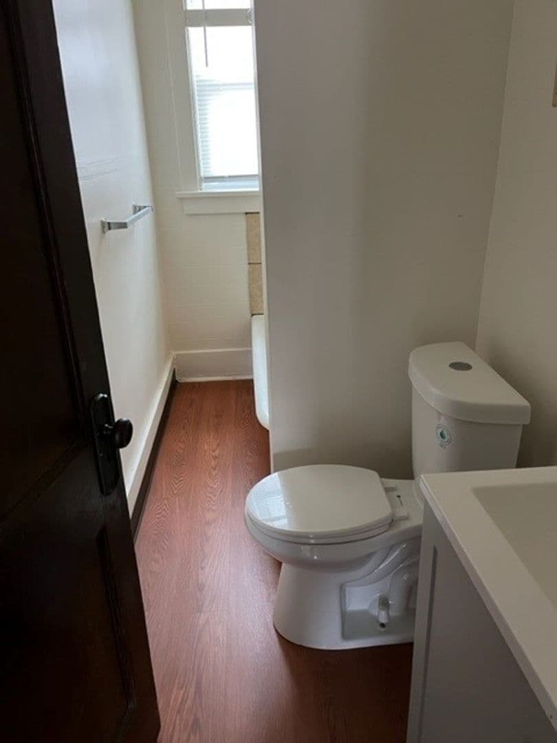 McKees Rocks Apartment: 127-141 Jane St