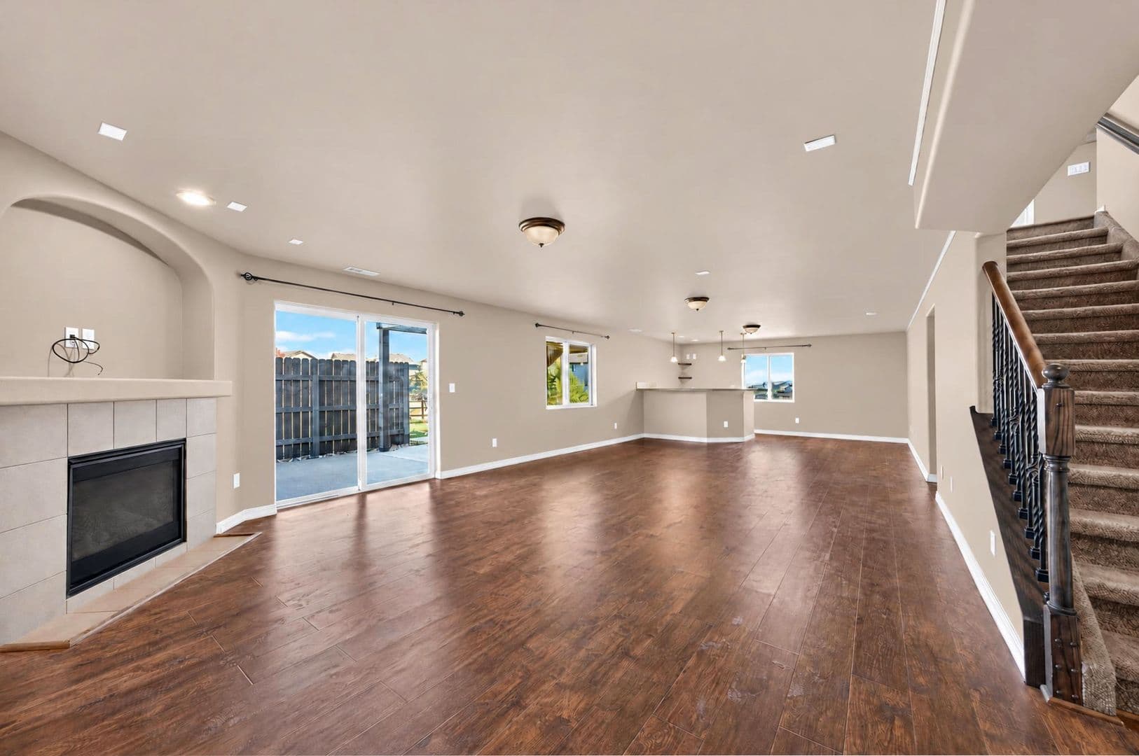 Peyton House: 10637 Mt Emerald Dr