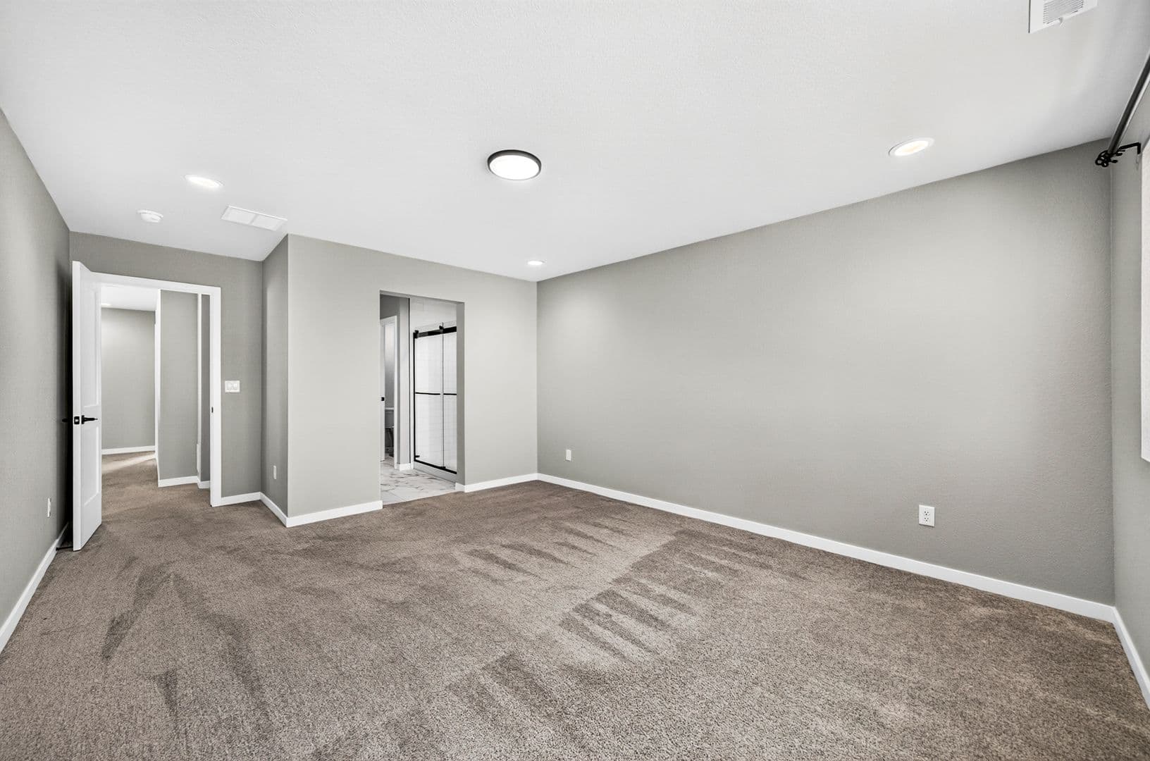 Ellicott House: 466 Indian Grass St