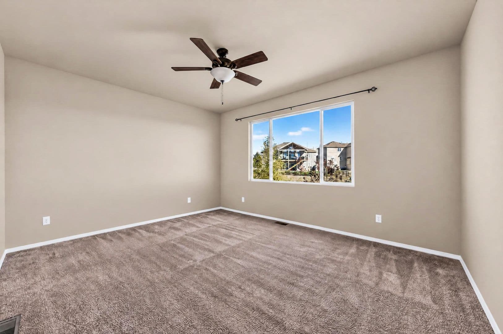 Peyton House: 10637 Mt Emerald Dr