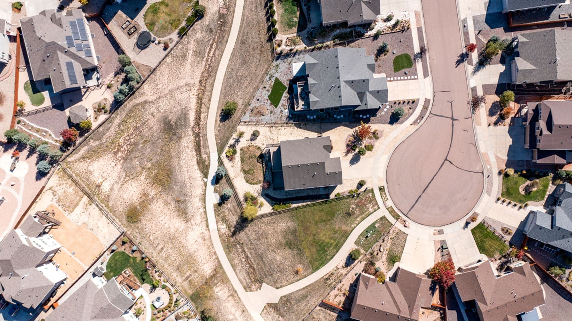 Peyton House: 10637 Mt Emerald Dr
