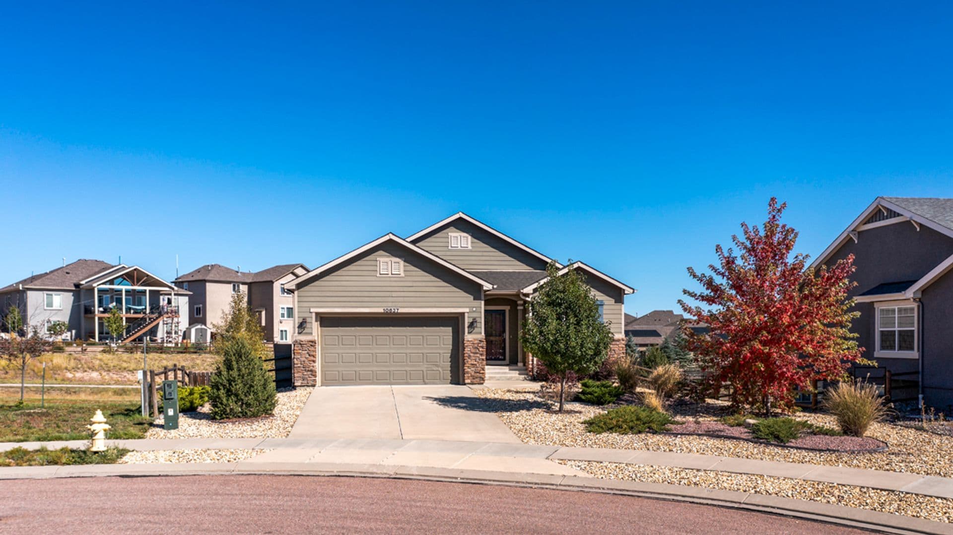 Peyton House: 10637 Mt Emerald Dr