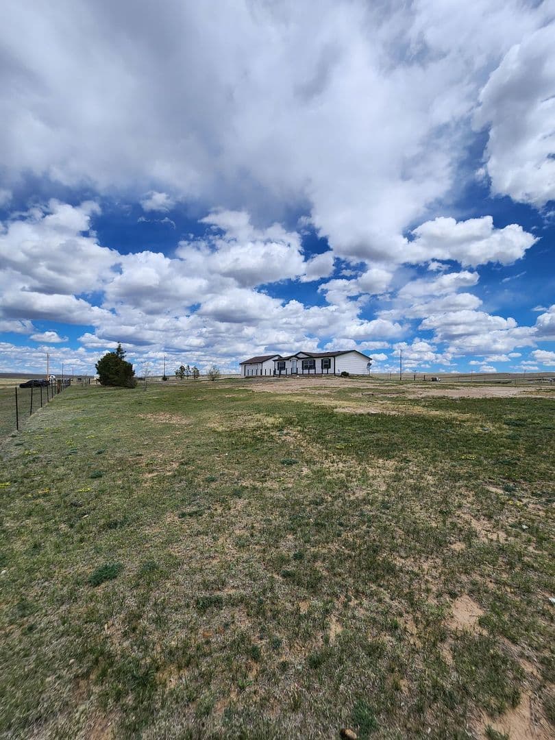 Yoder House: 33975 State Highway 94