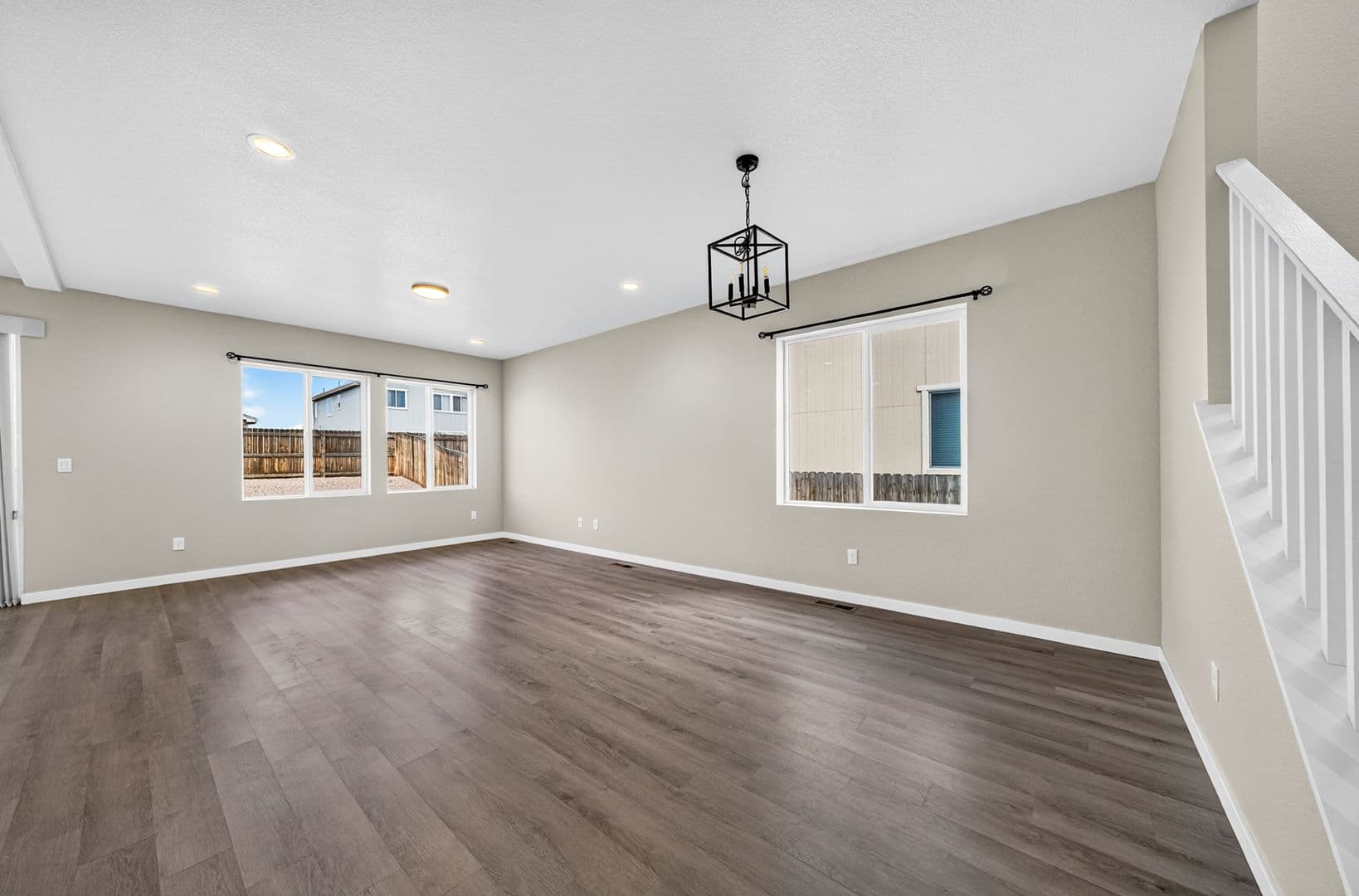 Ellicott House: 466 Indian Grass St