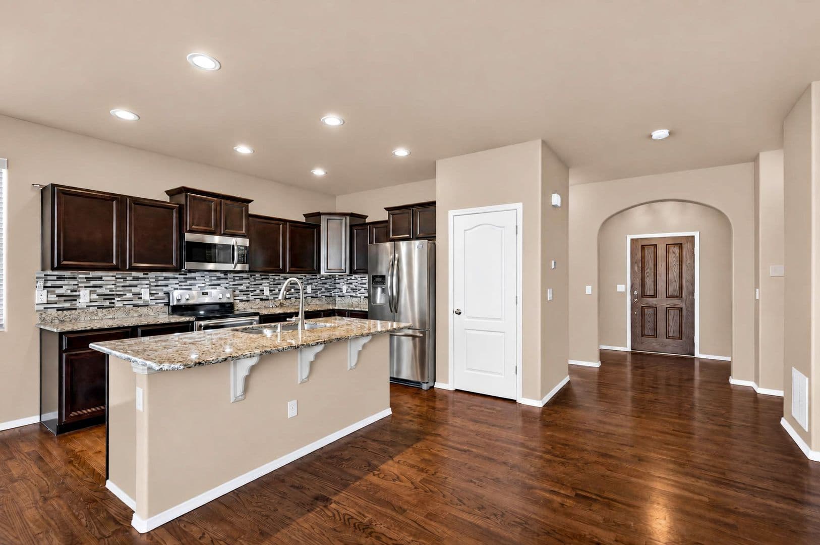 Peyton House: 10637 Mt Emerald Dr